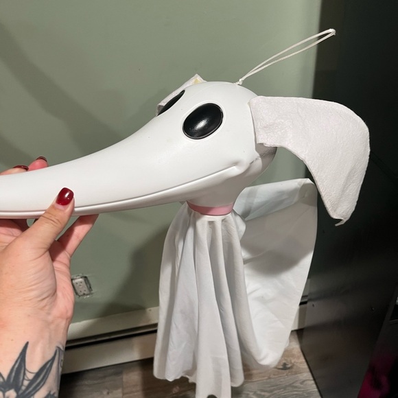 Disney White and Pink Zero Dog hanging decoration - Picture 3 of 11